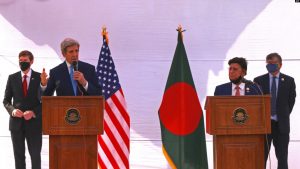 Utusan AS John Kerry Bahas Tantangan Iklim di Bangladesh