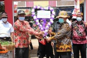 Penghormatan Terhadap Pejuang, Wabup Sanggau Ziarah ke Makam Pangsuma