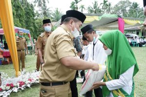 Wabup Asahan Hadiri Pelepasan Peserta Didik MTs Al-Washliyah 64 Pasar Lembu