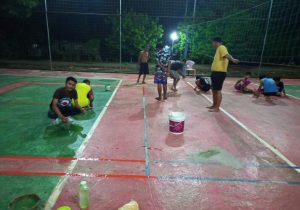 Isi Ramadhan, Karang Taruna Desa Lepang Besar Percantik Lapangan Volly