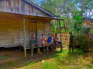 Babinsa Tinjau Desa Binaannya Setelah TMMD 110 Kodim 1206/PSB Berakhir