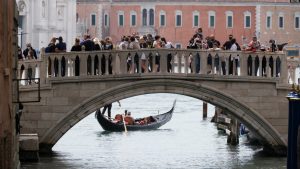 Turis Mulai Berdatangan, Venesia Hapus Kebijakan Karantina