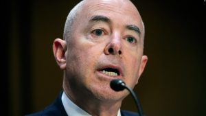 Unit Keamanan Dalam Negeri yang Baru Fokus pada Ekstremisme Kekerasan Domestik AS