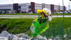 Indiana Gelar Upacara Mengenang Korban Penembakan