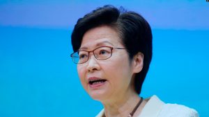 Pemimpin Hong Kong Bela Pembekuan Aset Aktivis