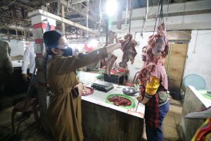 Jelang Idul Fitri, Bupati Landak Bersama Kapolres Landak Cek Harga Sembako