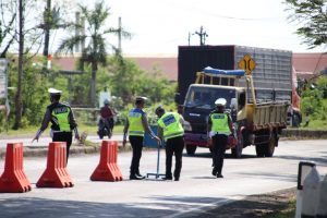 Pos Penyekatan Pemudik Arah Jateng Mulai Dioperasikan