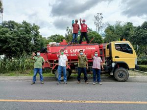 Cegah Covid-19, PT TPL Semprot Cairan Disinfektan di Wilayah Dolok Panribuan