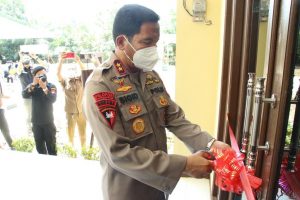 Peresmian Polsek Terentang, Pesan Kapolda Kalbar Tingkatkan Kinerja dan Pelayanan