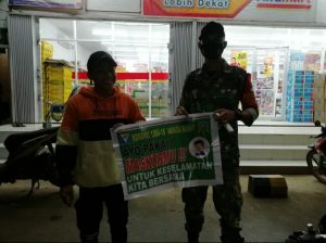 Babinsa Koramil 18/Nanga Mahap terus himbau warganya tentang bahaya covid-19
