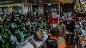 Fans ‘Serbu’ Paket ‘BTS Meal’, Belasan Gerai McDonalds Ditutup