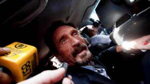 Pengacara Tak Lihat Tanda-Tanda McAfee akan Bunuh Diri