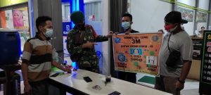 Koramil 1204-12/Parindu Mensosialisasikan 3M Kepada Masyarakat Binaan.