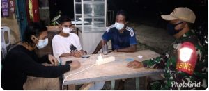 Koramil 1204-21/Babinsa Terus Sosialisasikan  5M Prokes kepada Masyarakat