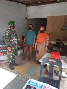 Cegah Covid-19, Koramil 1204-21/ Entikong Sosialisasi Prokes 3 M