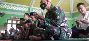 Angggota Subdenzibang 02 Singkawang Laksanakan Ibadah Bersama