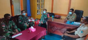 Zidam XII/Tpr Gelar Komsos Bersama Aparat Desa Lembang, Bengkayang