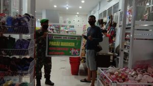Koramil 11/Tayan Hulu Sosialisasi 3M kepada Masyarakat