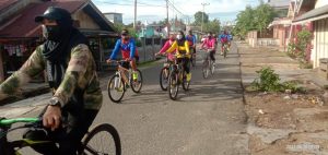 Jaga Kesehatan di Masa Pandemi, Subdenpom XII/2-5 Buntok Gowes Bersama Masyarakat