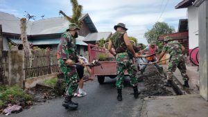 Satuan Jajaran Mazidam, Denzibang 2 Palangka Raya Ajak Masyarakat Bersihkan Lingkungan