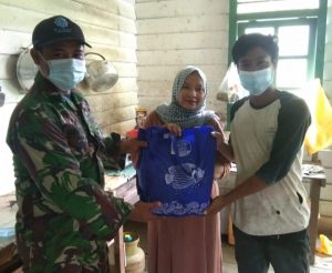 Sembako Zidam sampai ke Dusun Dua Kecamatan Sekayam