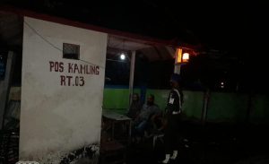 Subdenpom XII/2-4 Kapuas Laksanakan Komsos Malam Hari