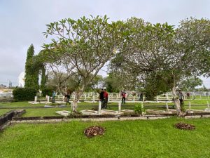 HUT ke-75 Pomad, Personel Pomdam XII/Tpr Bersihkan TMP