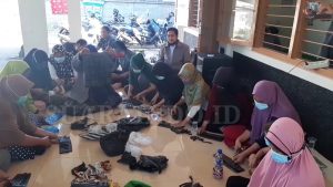Mahasiswa Pascasarjana Bina Warga Tangani Sampah