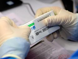 Beijing Pertimbangkan Suntikan ‘Booster’ Asing untuk Tingkatkan Kemanjuran Vaksinnya