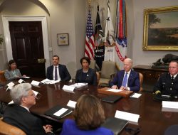 Pemimpin Kota dan Polisi Bertemu Biden Bahas Kekerasan Senjata