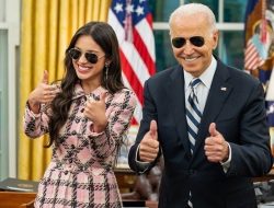 Biden Desak Anak Muda AS agar Divaksinasi
