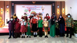 Tampikan Kearifan Lokal Melalui Cerita