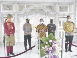 Mendagri Apresiasi Pemkab Kendal Menekan Penyebaran Covid-19