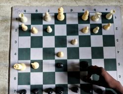 Catur Hidupkan Semangat Muda-Mudi Miskin di Kenya