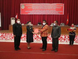 Bupati Landak Sampaikan Rancangan Perubahan APBD 2021