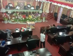 Sidang Paripurna DPRD Kabupaten Solok Sempat Diwarnai Kericuhan Hingga Nyaris Baku Hantam