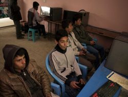 Penduduk Kabul Khawatir Taliban akan Tutup Kafe Game