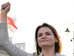 Bertemu Menlu Perancis, Pemimpin Oposisi Belarus Bahas Tekanan pada Rezim