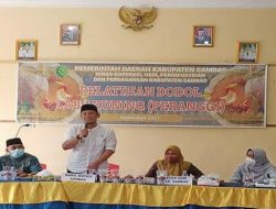 Warga Desa Bekut, Sambas Ikuti Pelatihan Dodol Labu Kuning