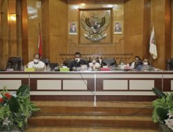 Bupati Asahan Jawab PU Fraksi DPRD terhadap Raperda Perubahan APBD 2021