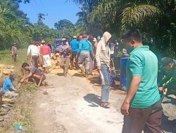 Dua Desa di Abung Tinggi Gelar Gotong-royong, Pemda Diminta Lirik Jalan Tersebut