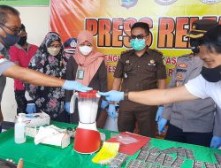 Polres Lotim Amankan Ratusan Butir Tramadol, Musnahkan BB Sabu