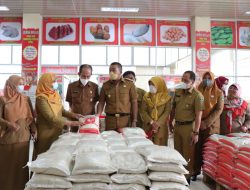 Pastikan Stok Pangan Sumbar, Wagub Audy Joinaldy Tinjau TTIC