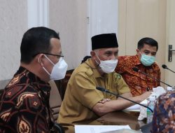 Sumbar Jajaki Membuat Lembaga Khusus Mengelola Wakaf dan Industri Halal