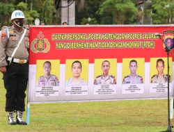 Melanggar Hukum dan Disersi, Kapolda Kalteng Berhentikan tidak Hormat Lima Anggotanya