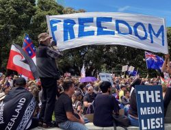 Demonstran Gelar Protes Antivaksin di Selandia Baru
