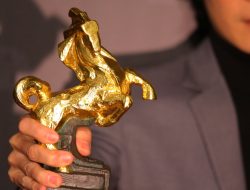 Film Dokumenter Tentang Demo Hong Kong Menang di Golden Horse Awards
