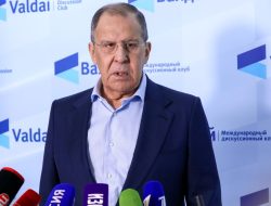 Rusia Bantah Terlibat Krisis Migran di Perbatasan Belarus