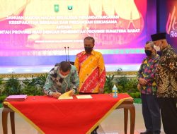 Tingkatkan Perekonomian, Sumbar-Riau Lakukan Tiga Perjanjian Kerja Sama