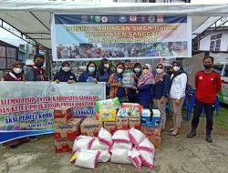 Ika Fisipol Untan Pontianak Pangda Sanggau Bantu Korban Banjir
